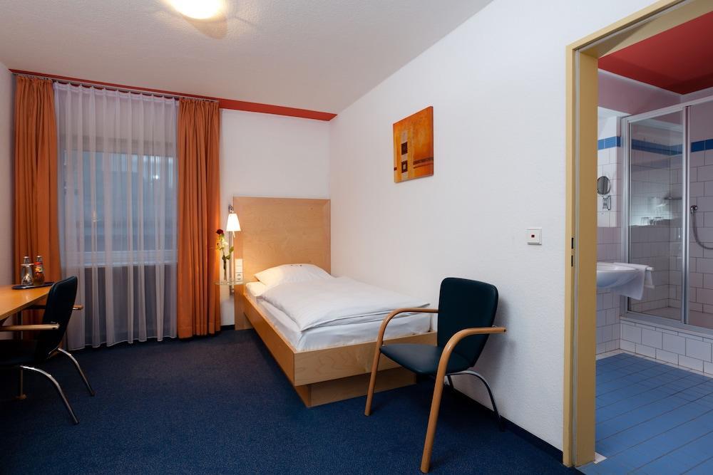 Hotel Elite Karlsruhe Exterior foto